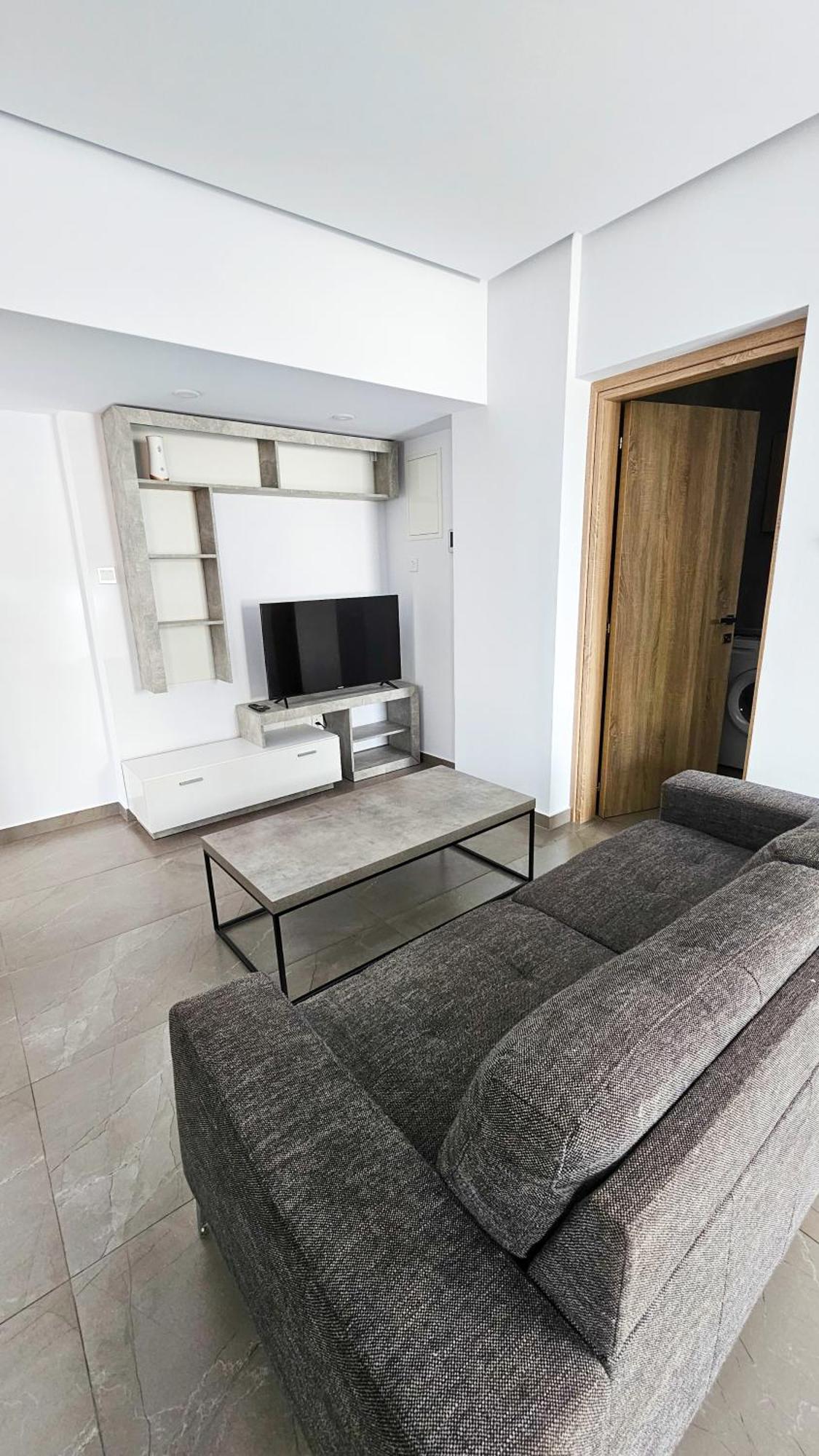 Eviathe Apartments Larnaca Luaran gambar